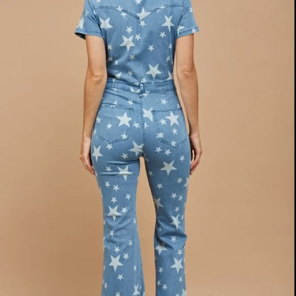 NWT WISTERIA LANE Star Print Denim JUMPSUIT - Picture 6 of 8